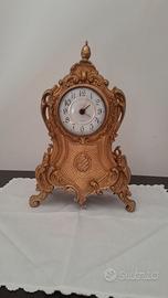 Elegante orologio da tavolo stile rococò