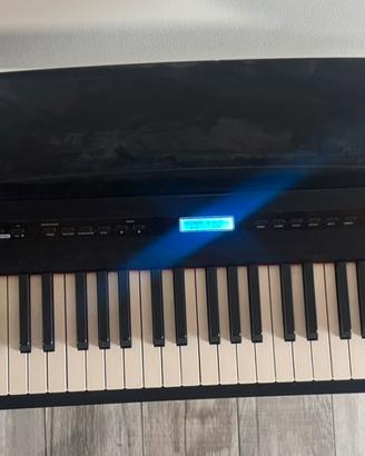 Tastiera E- Chord  funzionante usata pochissimo