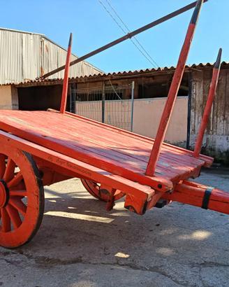 Carro in legno