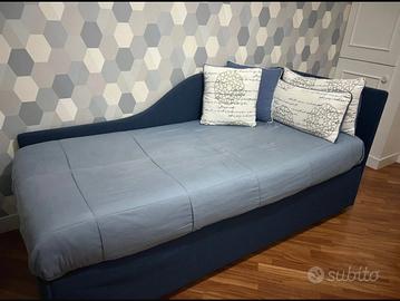 Divano letto a due posti