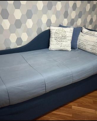 Divano letto a due posti