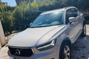 Volvo XC40 B4 Awd Momentum Pro