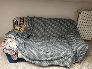 Divano due posti