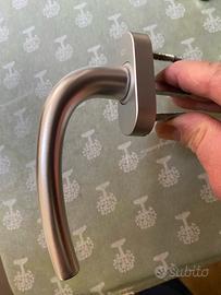 Maniglie per finestra HOPPE