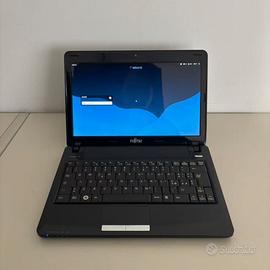 PC Portatile Fujitsu Lifebook PH530