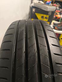 gomme bridgestone turanza 225/55 r18.  