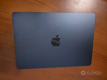 MACBOOK AIR M2, RAM 8 GB SSD 256 GB, DISPLAY 13,6"