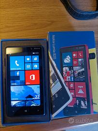 Nokia Lumia 820