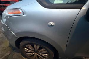 Parafango sinistro Citroen C3 Picasso anno 2013