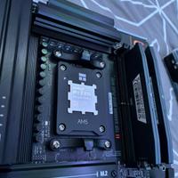 Scheda madre TUF Gaming , B850-PLUS WIFI