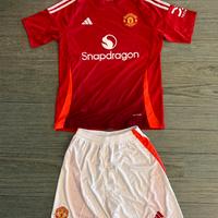 Kit Manchester United