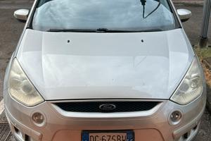 Ford S max a gas