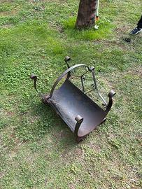 Porta legna per camino