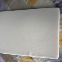cuscino anti reflusso per neonati