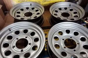 N4 cerchi in ferro suzuki jimny