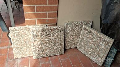 Piastrelle in cemento per giardino