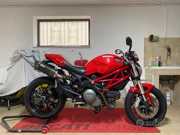 Ducati Monster 796+