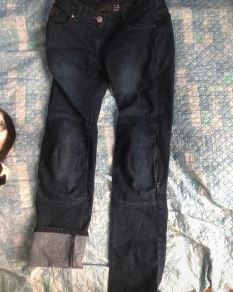 Pantaloni moto