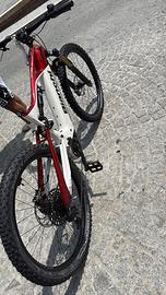 Bici bianchi e-vertic 2026