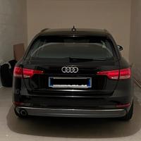 Fanali Posteriori Audi A4 B9 Avant 2017