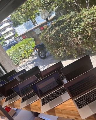 MacBook Pro 13′′ M1, RAM 16GB, SSD 512GB, Ex Demo