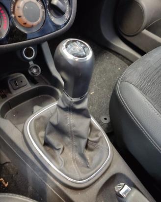 Leva cambio OPEL CORSA D 1229cc benzina del 2014