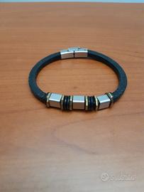 Bracciale in acciaio e caucciu