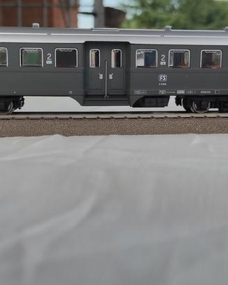 Carrozza LIMA delle FS  "Corbellini" in scala H0