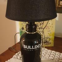Lampada bottiglia di Bulldog London Dry 