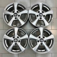 CERCHI USATI RAGGIO 15 POLLICI TOYOTA Yaris GR XP2