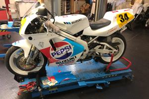 suzuki RGV 250 1992