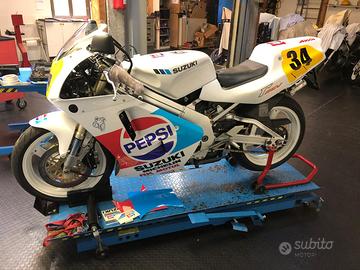 suzuki RGV 250 1992