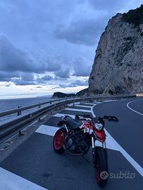 Ducati hypermotard 796