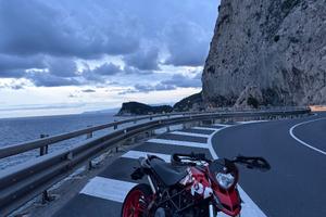 Ducati hypermotard 796
