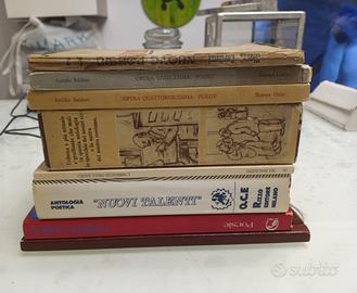 LOTTO 8 libri di poesie autori vari lista descriz