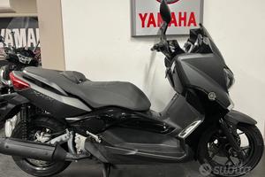 Yamaha X-Max 250