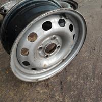  4 Cerchi in ferro 14 ford