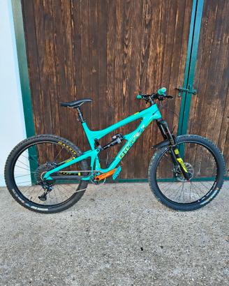Santa Cruz Nomad C    Taglio XL
