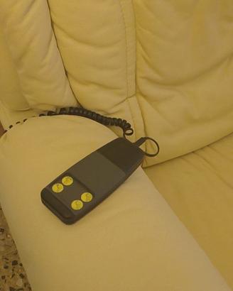 Poltrona alzapersona elettrica con telecomando