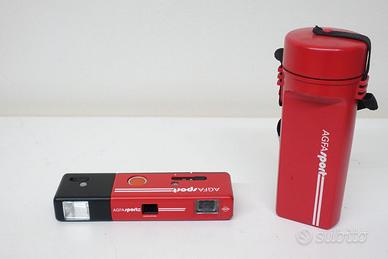Fotocamera analogica con flash AGFA SPORT