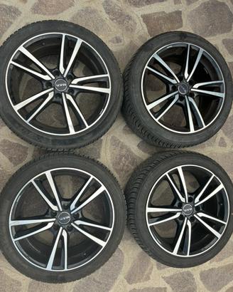 Cerchi da 18 + gomme x honda