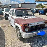 LADA NIVA vaz martorell 1600 BENZ 1.9.9.9 RICAMBI 