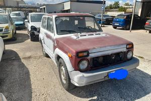 LADA NIVA vaz martorell 1600 BENZ 1.9.9.9 RICAMBI 