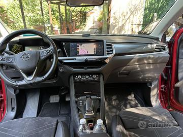 Opel Granland