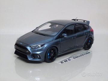 Ford Focus RS 2016 Grigio Grey Met. AutoArt 1/18