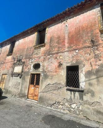 VILLA SINGOLA A SAN PAOLO BEL SITO