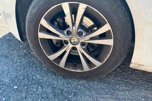 Gomme e cerchi Alfa Romeo Giulietta