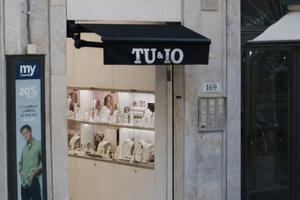 Negozio di attività gioielleria bigiotteria