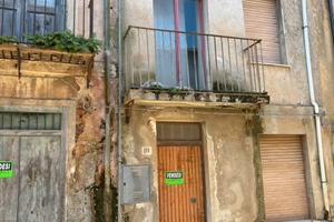 Abitazione da ristrutturare