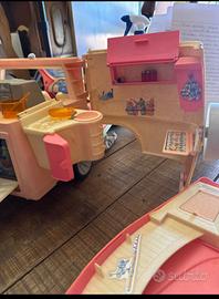 Camper Barbie